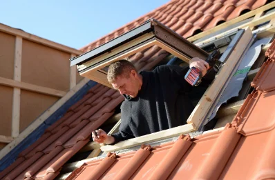 Pose de fenêtres de toit Velux à Lassur